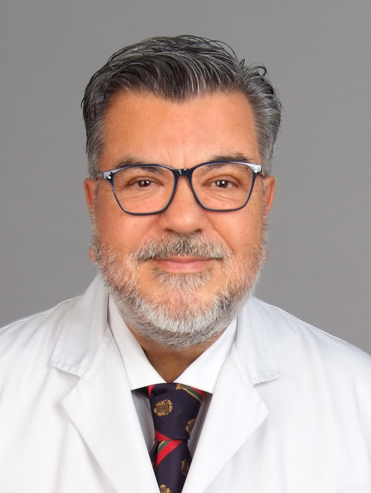 Portraitfotos Dr. Felippe 4780 foto august web